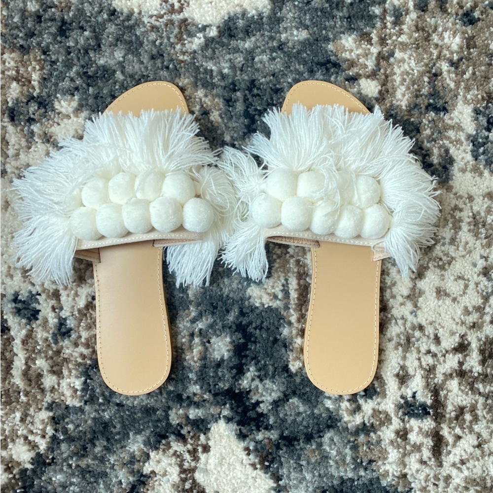 Women’s sandals